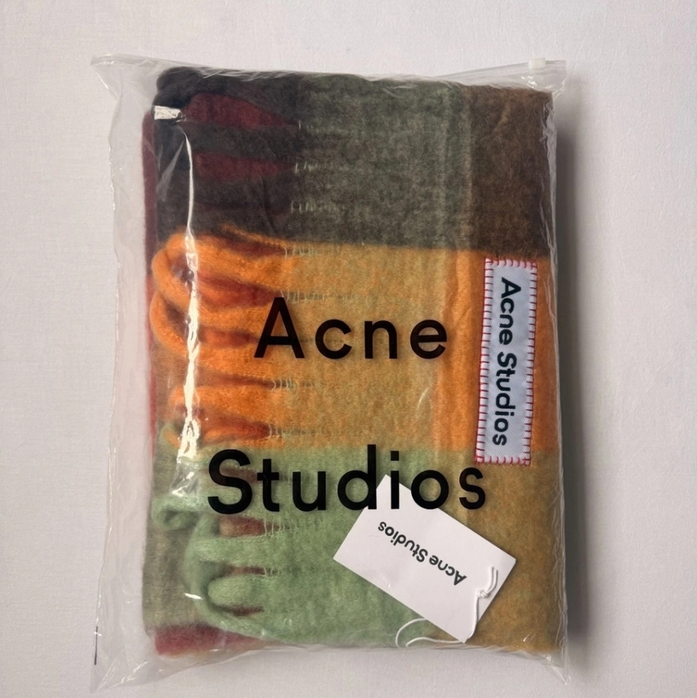 Acne Studios Scarf - Picture 2 of 2